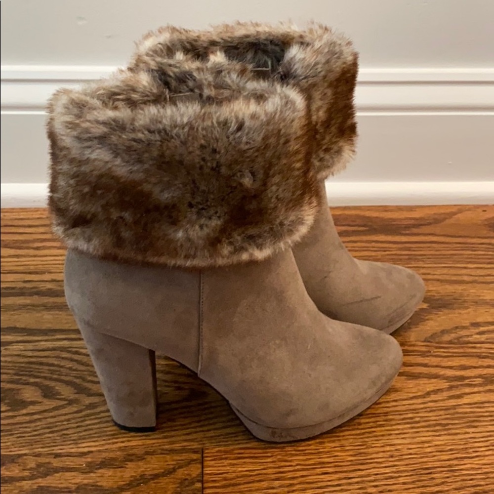 Lauren Conrad Suede Ankle Boots Size 6.5